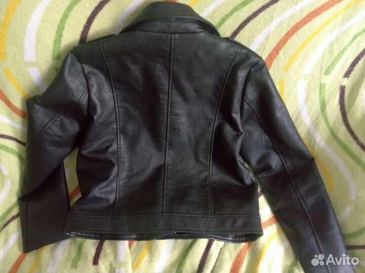 Куртка кожзам kiabi XS 152-158 черная