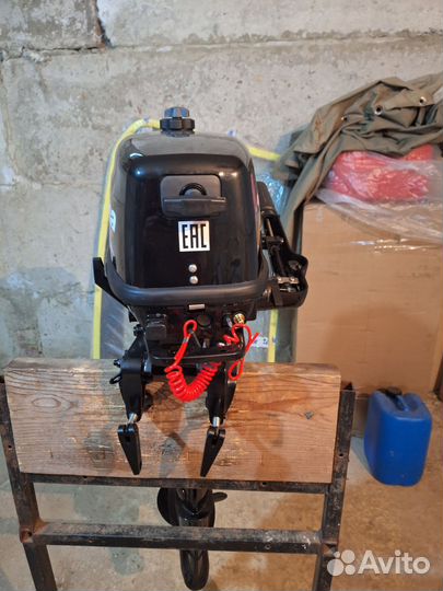 Лодочный мотор