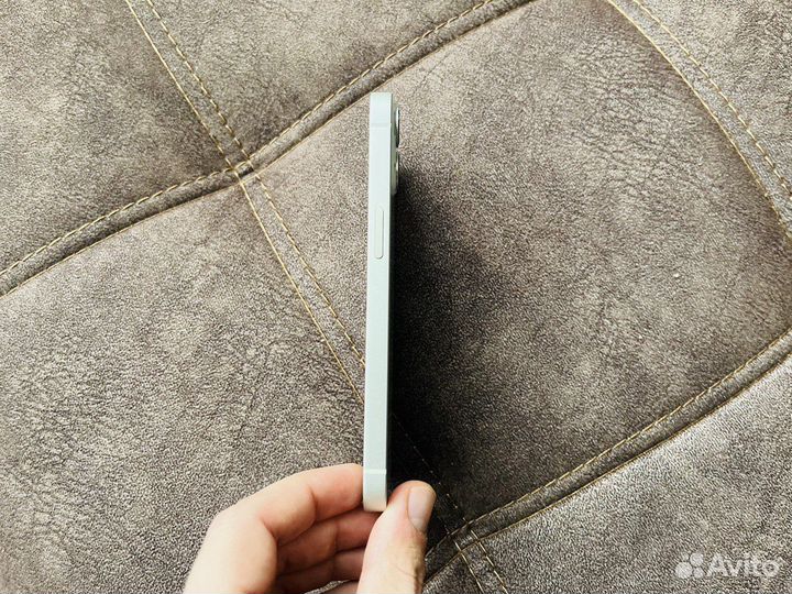 iPhone 13, 256 ГБ