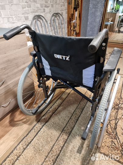 Инвалидная коляска новая