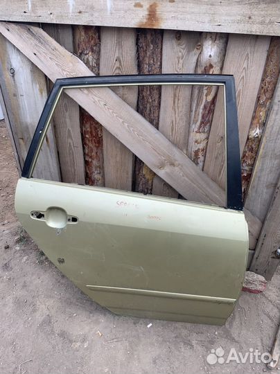 Дверь задняя правая toyota corolla spacio