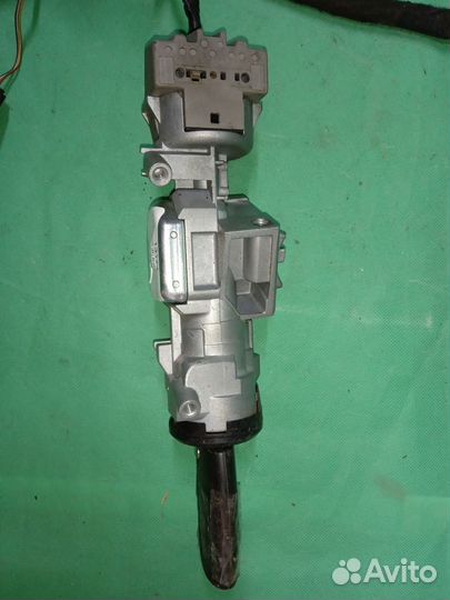 Ford Focus (II) II замок зажигания