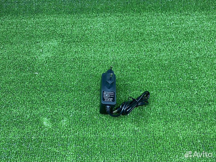 Адаптер блок питания 12v 2А 24Вт