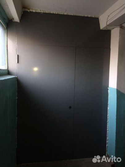 Подъездная перегородка с дверью/ Кладовка стальная