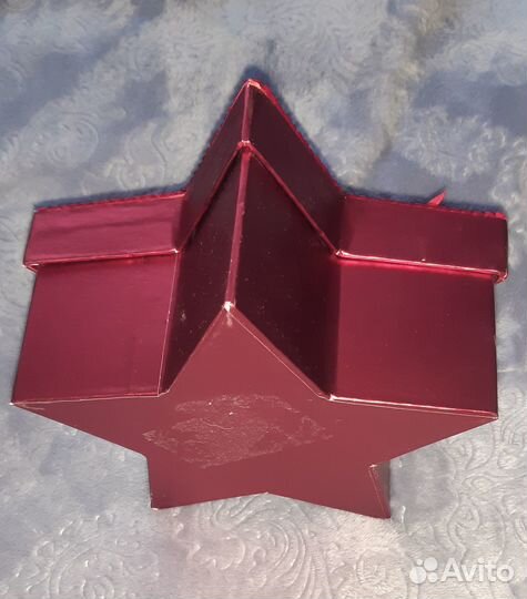 Подарочная коробка упаковка Звезда на 23 февраля