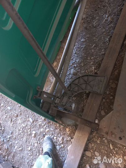 Спойлер кабины верхний 5490