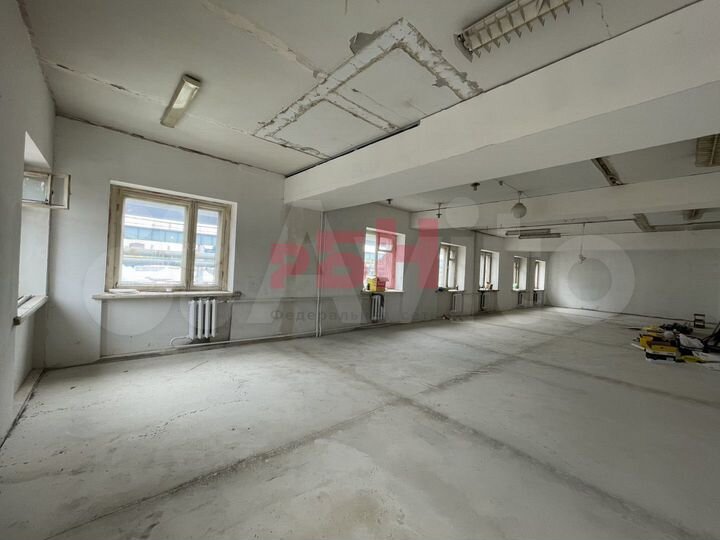 Офис В аренду 270м