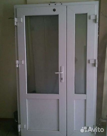 Дверь пластиковая штульповая