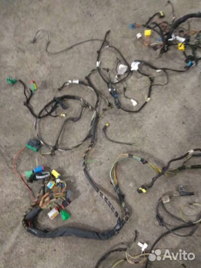 Проводка салона Peugeot 308
