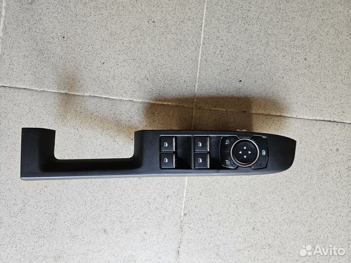 Управление стеклами Ford Escape