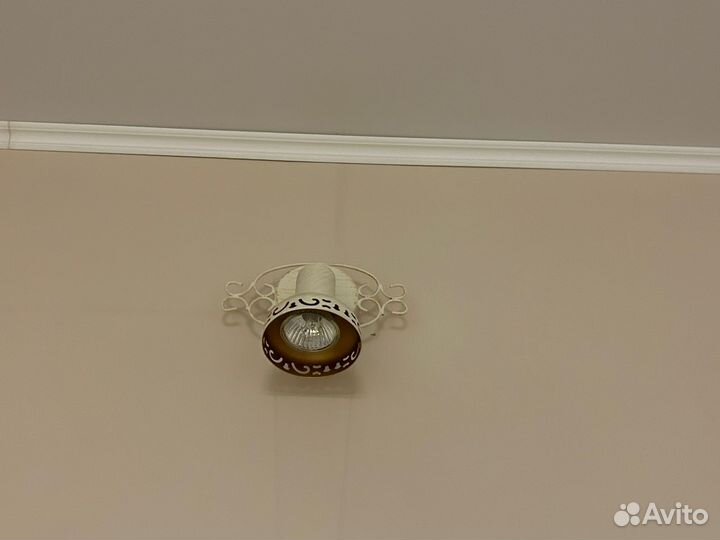 Светильник настенный