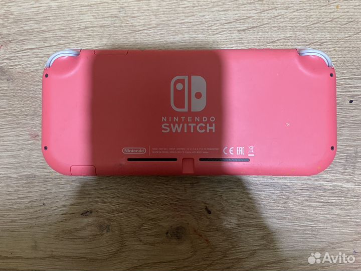 Nintendo switch lite с Animal Crossing