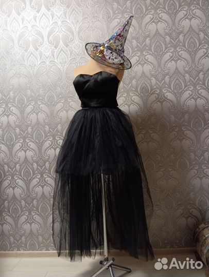 Вечернее платье