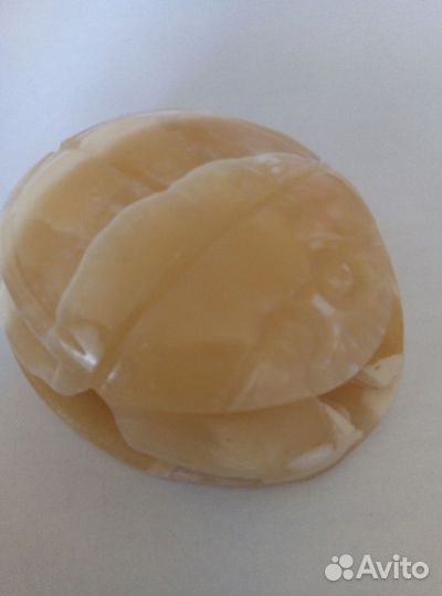 Статуэтка скарабей Египет