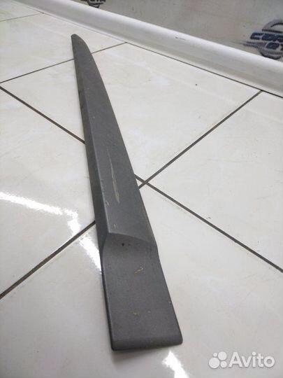 Молдинг двери задний левый Renault Scenic 2 1.5