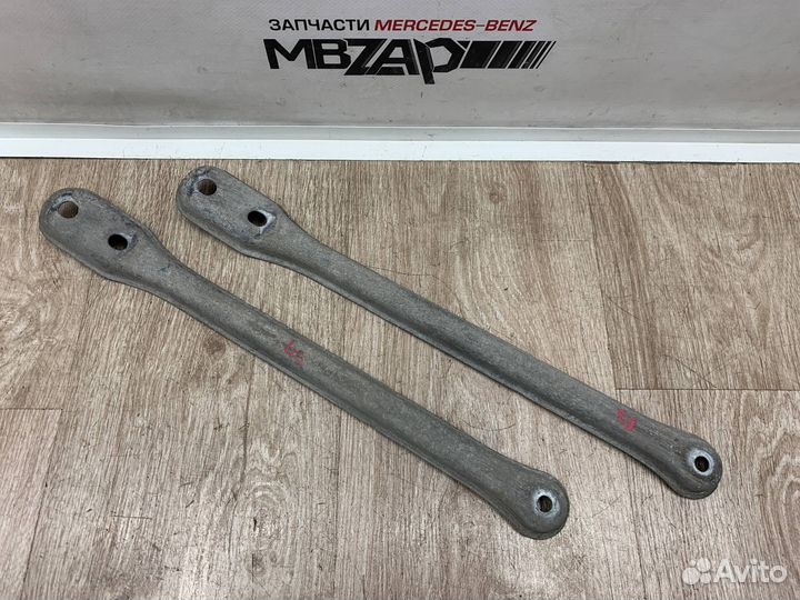 Распорка заднего моста Mercedes X204 GLK 204