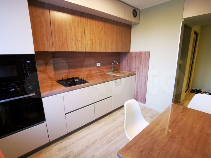 3-к. квартира, 65 м², 6/9 эт.