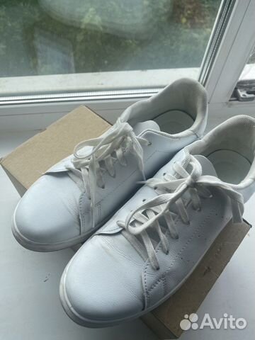 Кеды женские белые купить в Санкт-Петербурге | Личные вещи | Авито