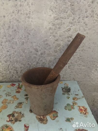 Старый утюг, ступа