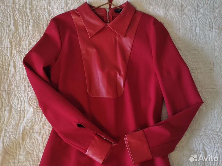 Платье со вставками из натуральной кожи, S