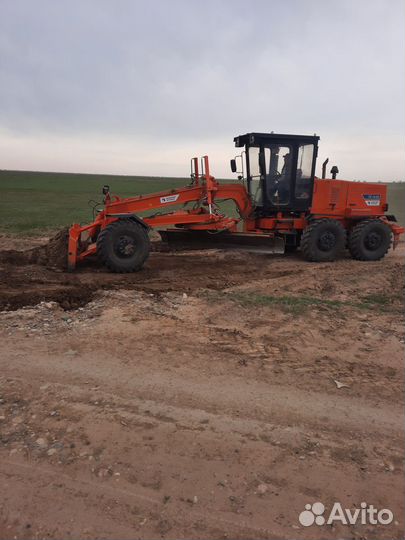 Аренда автогрейдера, фронтального погрузчика