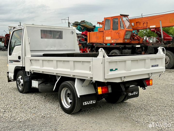 Isuzu Elf, 1996