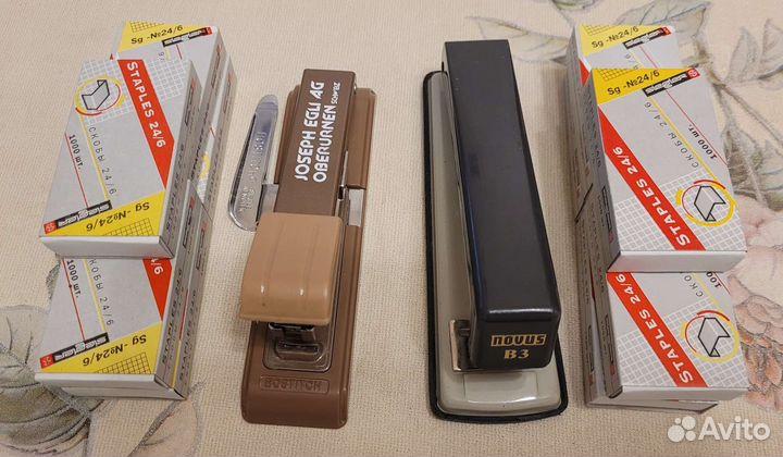 Стэплер со скобами