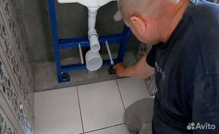 Сантехник.Услуги сантехника.Установка унитаза