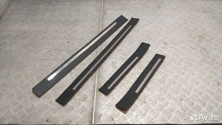 Накладка порога Ниссан Теана 2006 г.в