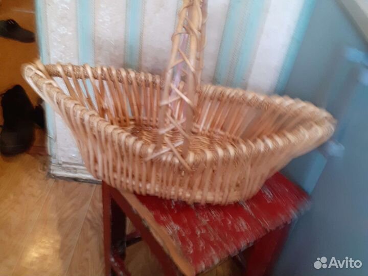 Корзина плетеная