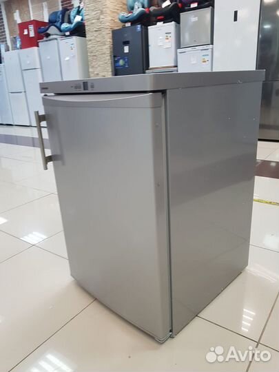 Холодильник / морозильник atlant / candy новый