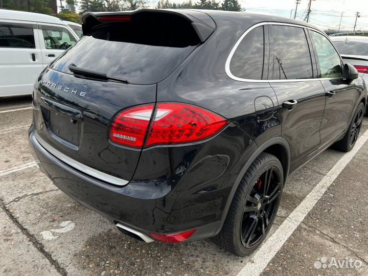 Крюк буксировочный Porsche Cayenne 958