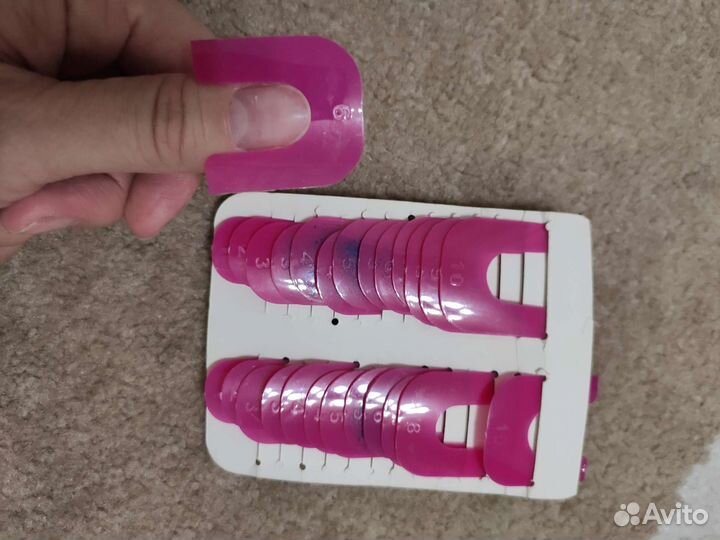 Для защиты кожи при стемпинге