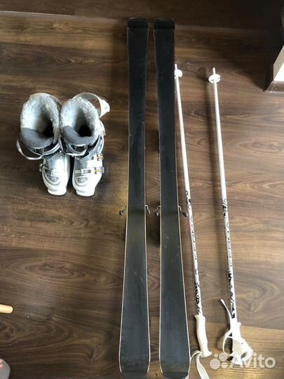 Горные лыжи с ботинками