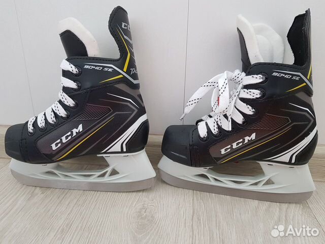 Ccm Tacks 9040