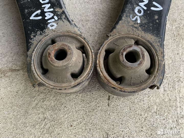 Рычаг передний нижний Hyundai Sonata EF