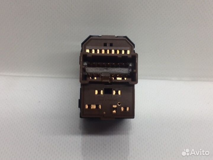 Блок кнопок передний Volkswagen Passat Cc 2.0 2012