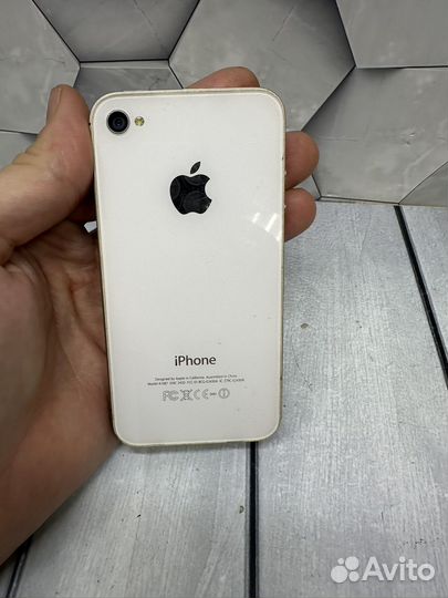 iPhone 4S, 8 ГБ