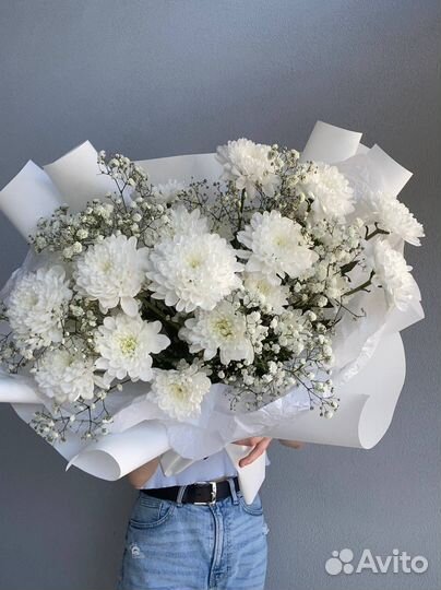 Букнт из хризантем