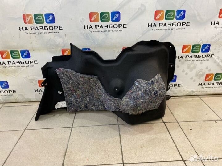 Обшивка багажника левая Toyota Corolla 180 1ZR-FE