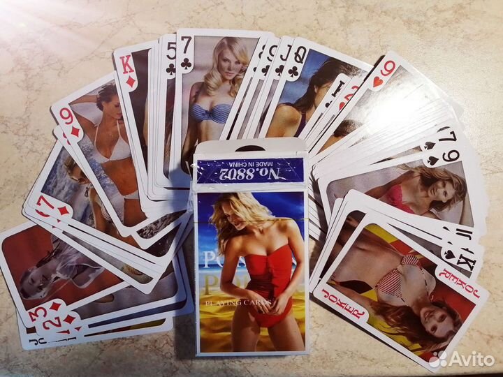 Карты девушки оружие