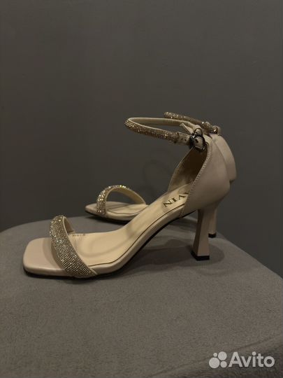 Босоножки havin 37 размер