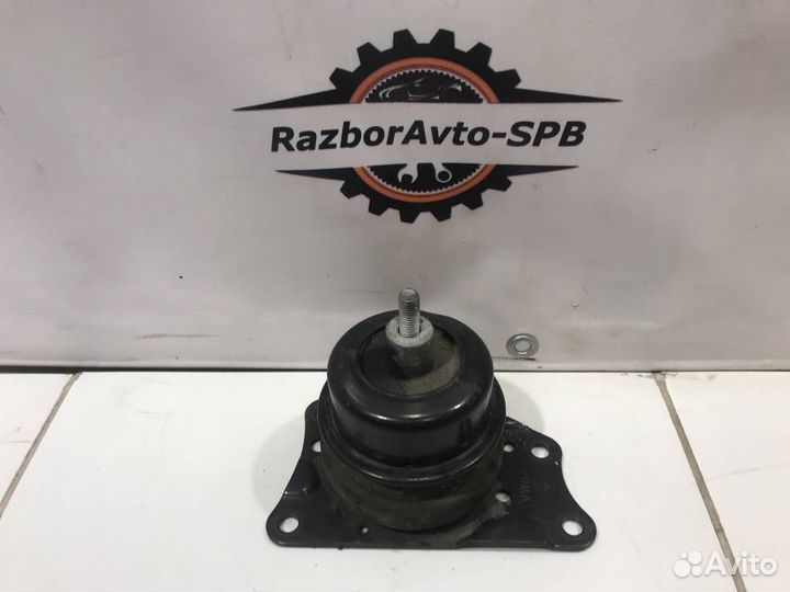 Опора двигателя правая VW Polo Sedan