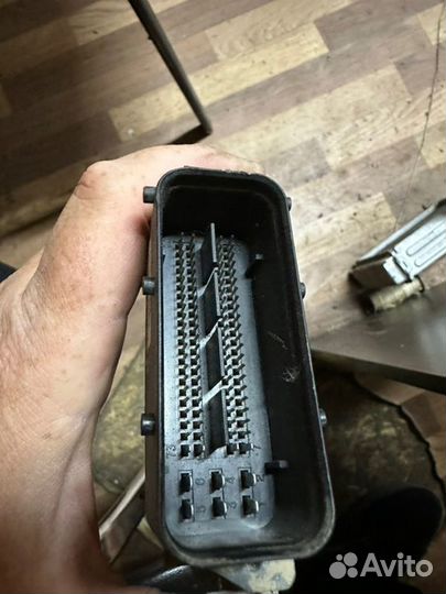 Эбу Kia Ceed G4FC 2010