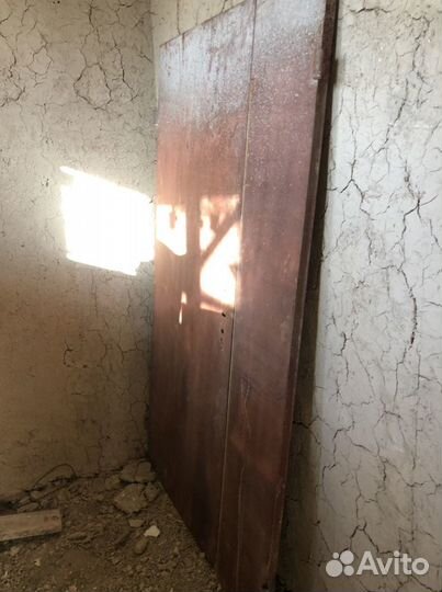 Двери двухстворчатые входные без рамки