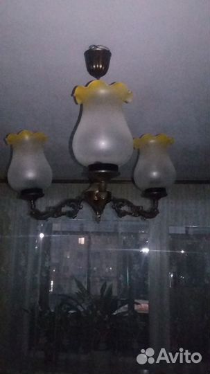 Люстра потолочная бу