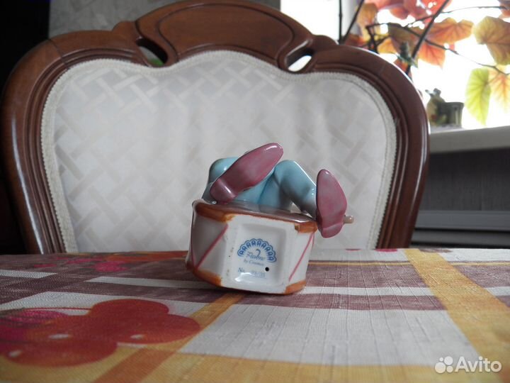 Фарфоровые фигурки (клоуны + Пьеро)