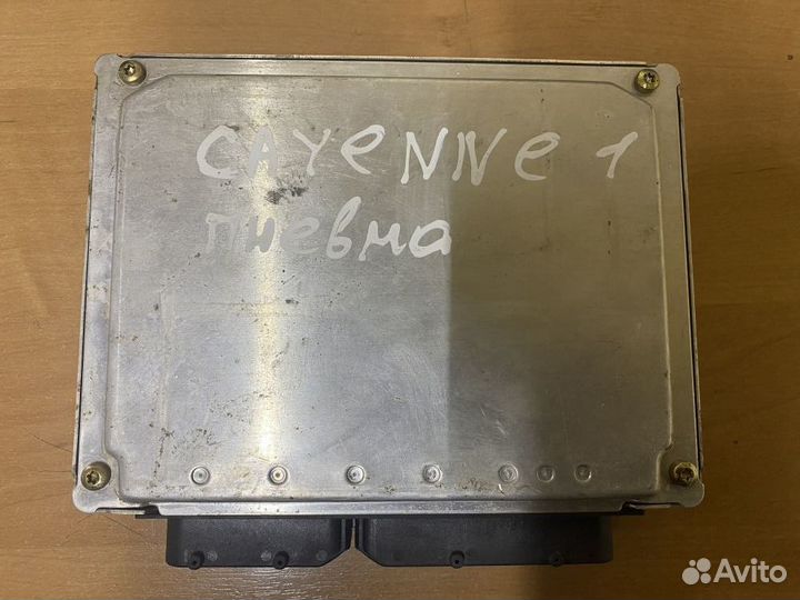 Блок управления подвеской Porsche Cayenne I (2002—