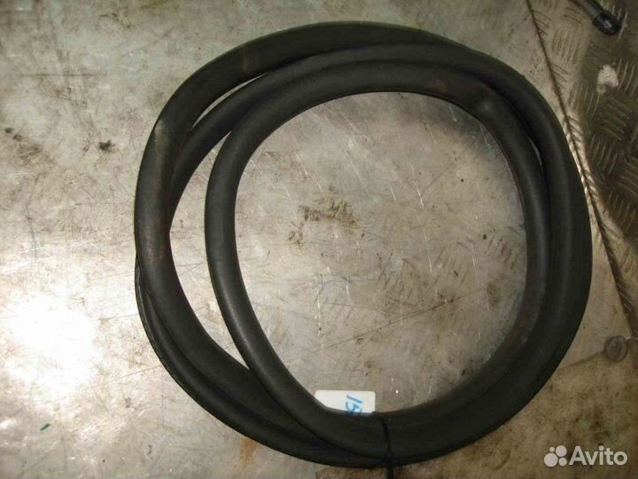 Уплотнитель Audi A8 4E 2003-2010