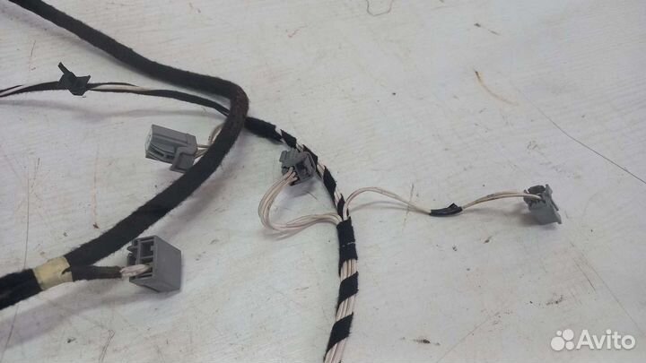 Проводка крышки багажника Volvo XC90